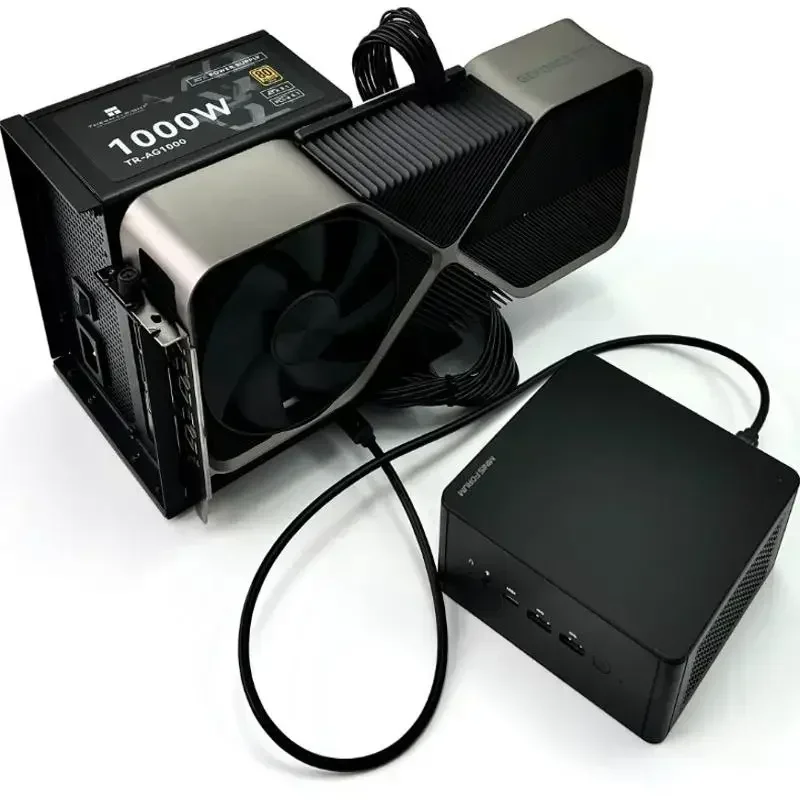 Notebook UT4G-BK7 Externe EGPU - Gpu External Dock Egpu Thunderbolt 4 recensie en prijs